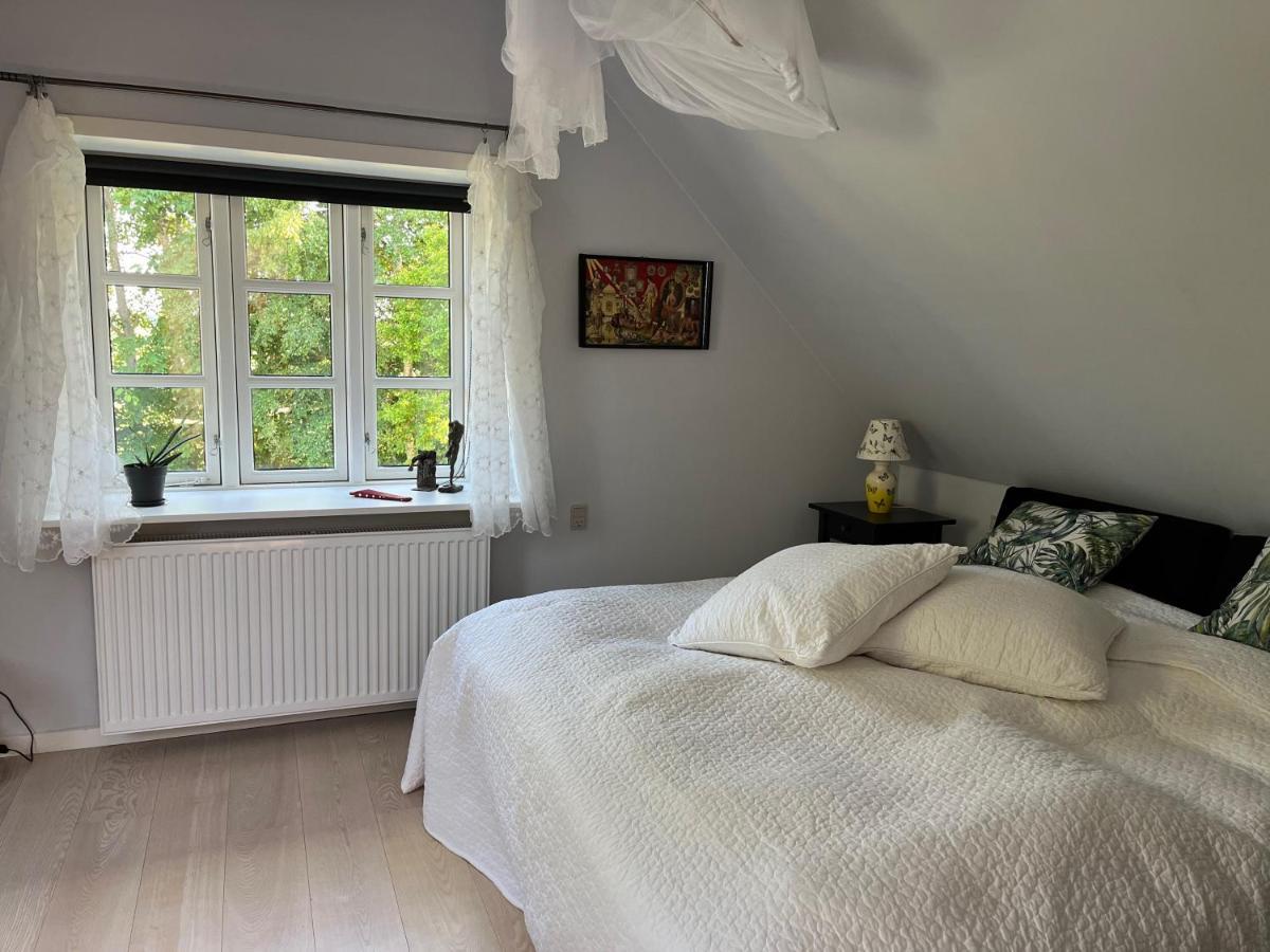 Fuglsang Bed & Breakfast Йёрринг Экстерьер фото