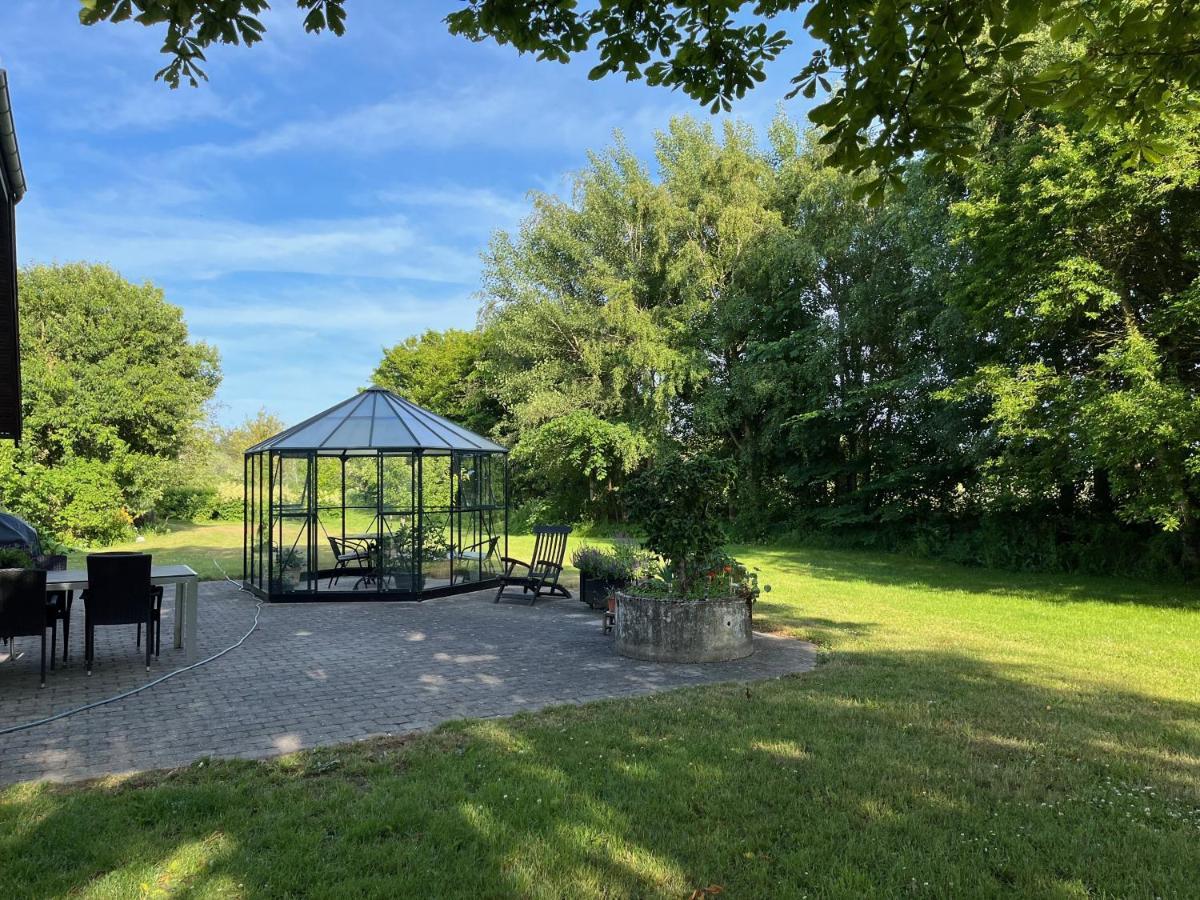 Fuglsang Bed & Breakfast Йёрринг Экстерьер фото